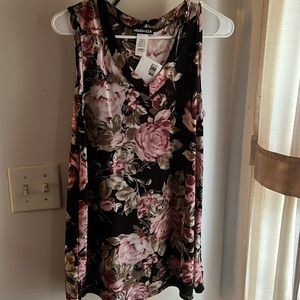 Heimish USA size small floral tank- NWT, never worn